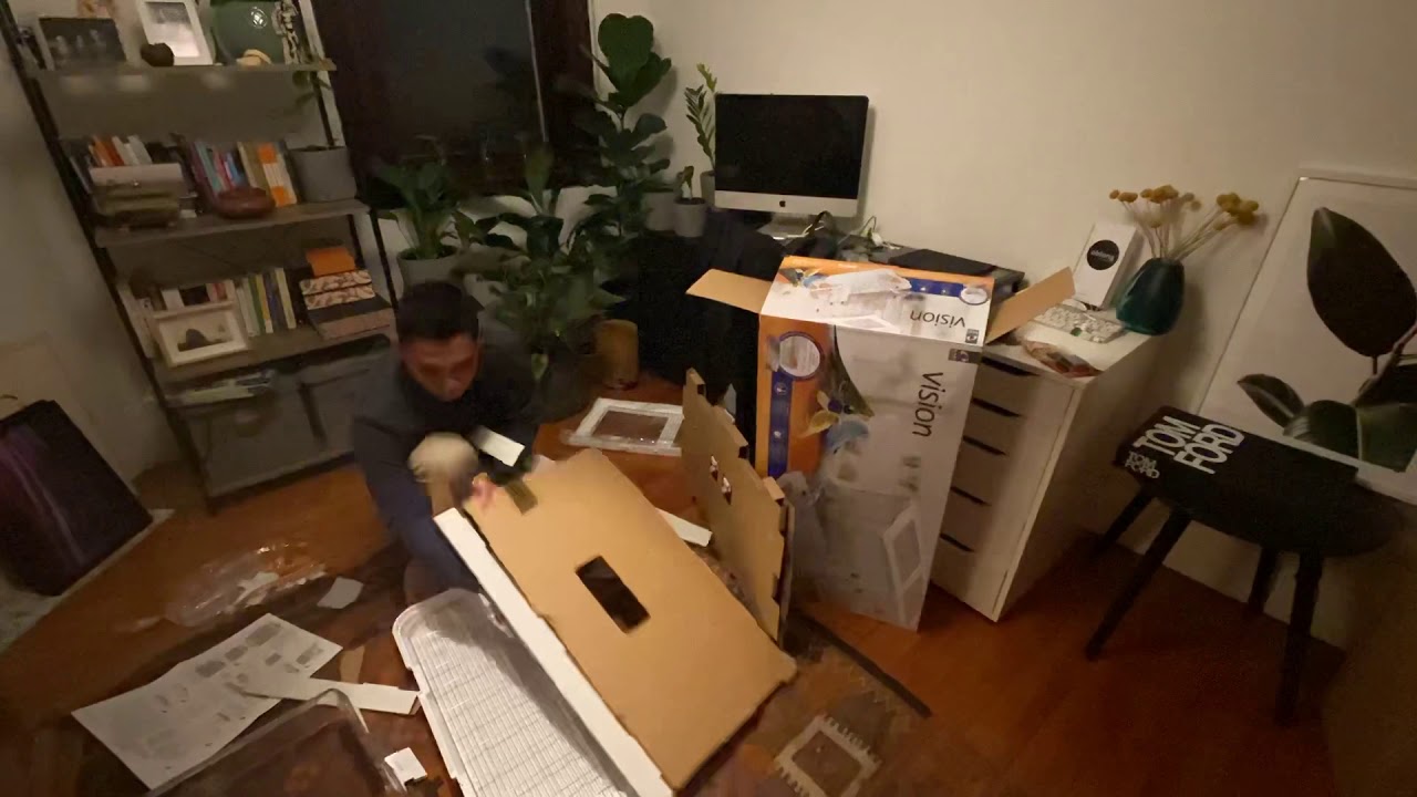 Bird Cage Vision L01 Time Lapse