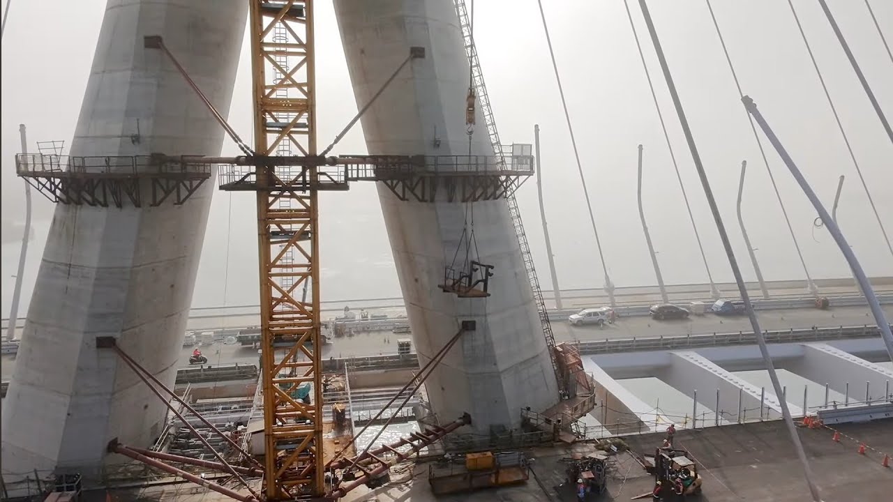 2026.03.18 淡江大橋工程  淡水端 主橋塔3階工作平台拆卸 各區最新進度概況 空拍直播