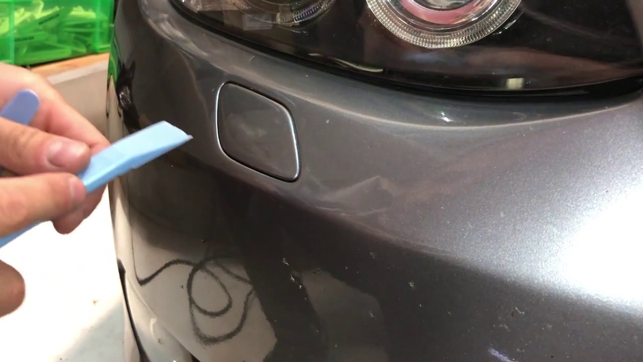 Снятие крышки омывателя фар HID BMW 3 серии E90/E91/E92/E93 2007-2013