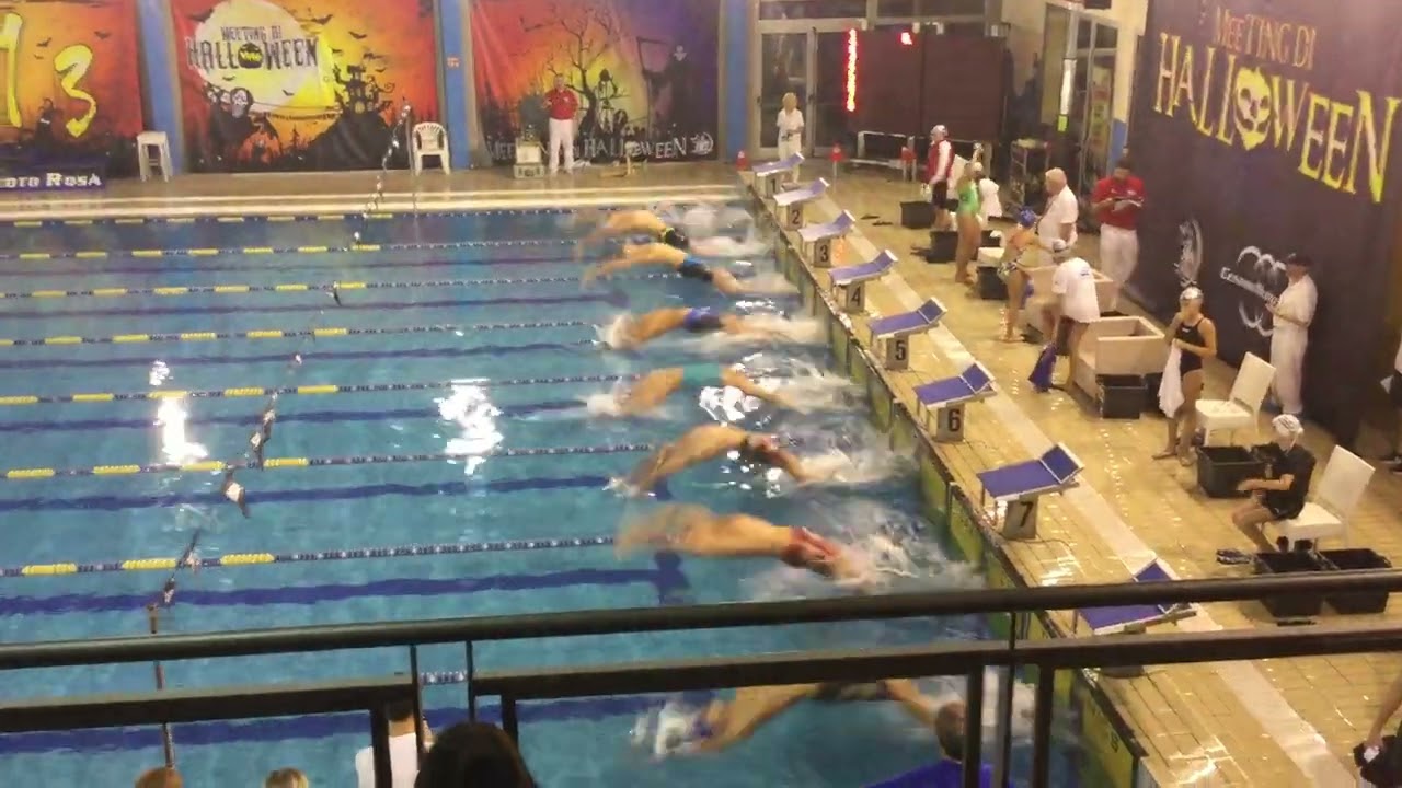 THOMAS CECCON ( 16 years old) 100 backstroke Junior 1 anno 52.37