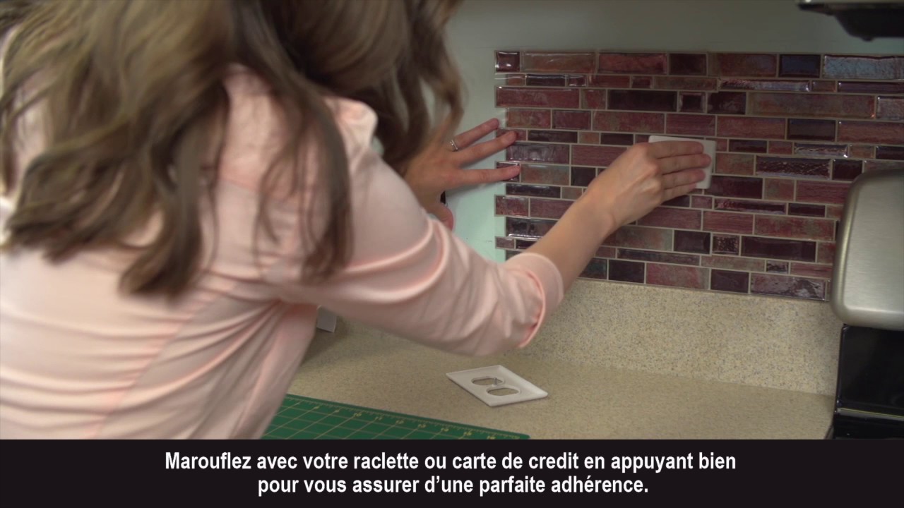 DIY - Poser du carrelage adh&eacute;sif au mur STICKTILES