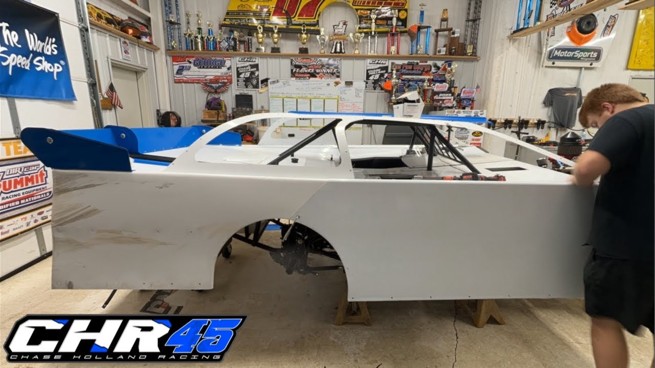 The Super Late Model is almost READY- Printing stickers and sticking wraps  