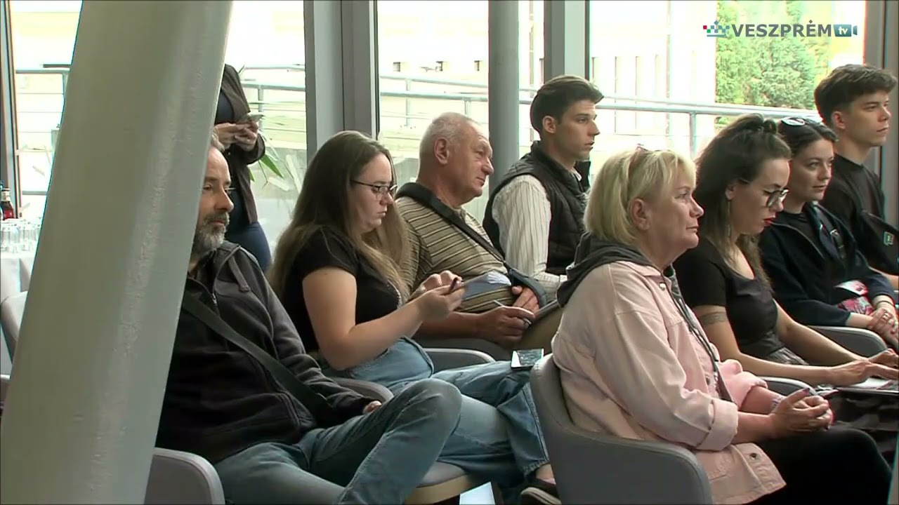 Évad - sajtótájékoztató (Veszprém Tv)