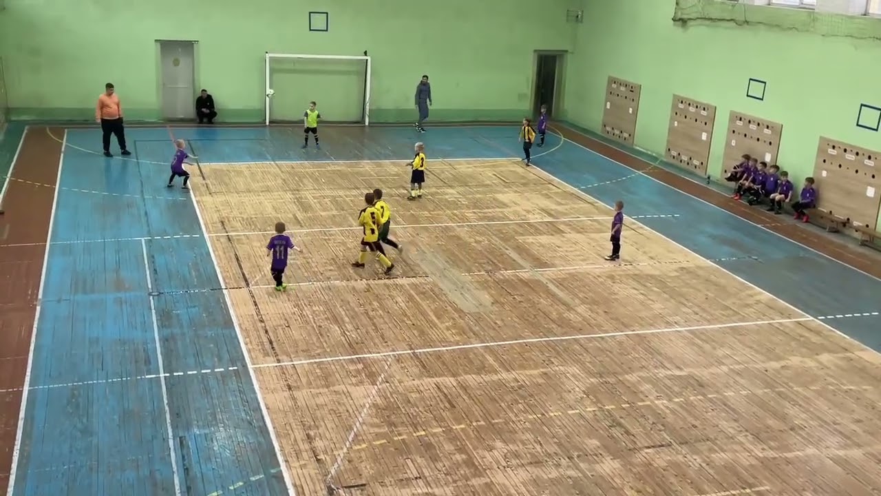 Саша ігра перша