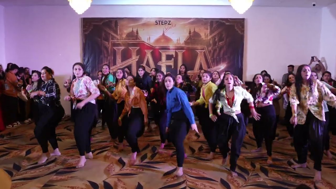 Param Sundari | Chumma I Basic & Inter Bollywood Batch | Hafla 2025 I StepzStudio I Aziza Degwekar