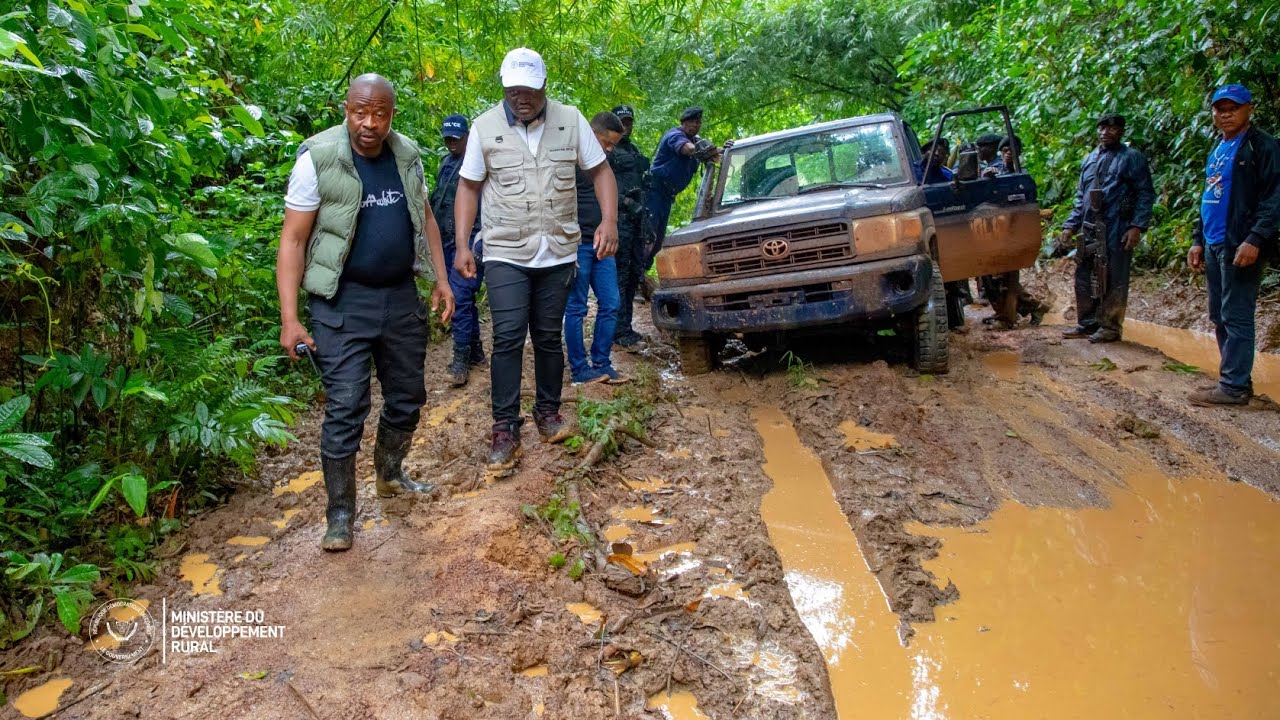 MUHINDO NZANGI dans le Congo profond pour désenclaver le Bas-Uele