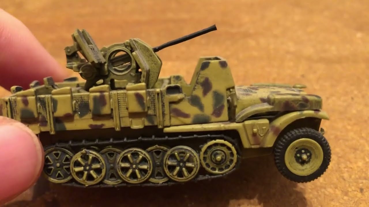 💥🔥✈️ 1/72 scale WW2 German Sd.Kfz 10/5 Anti Aircraft Armored Flak Halftrack Diecast Model 💥🔥✈️ Camo