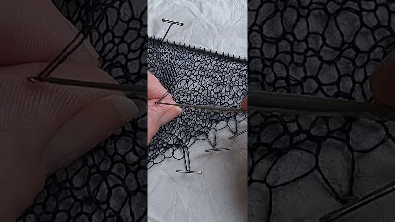 How to repair a snag in knitting, fine yarn.