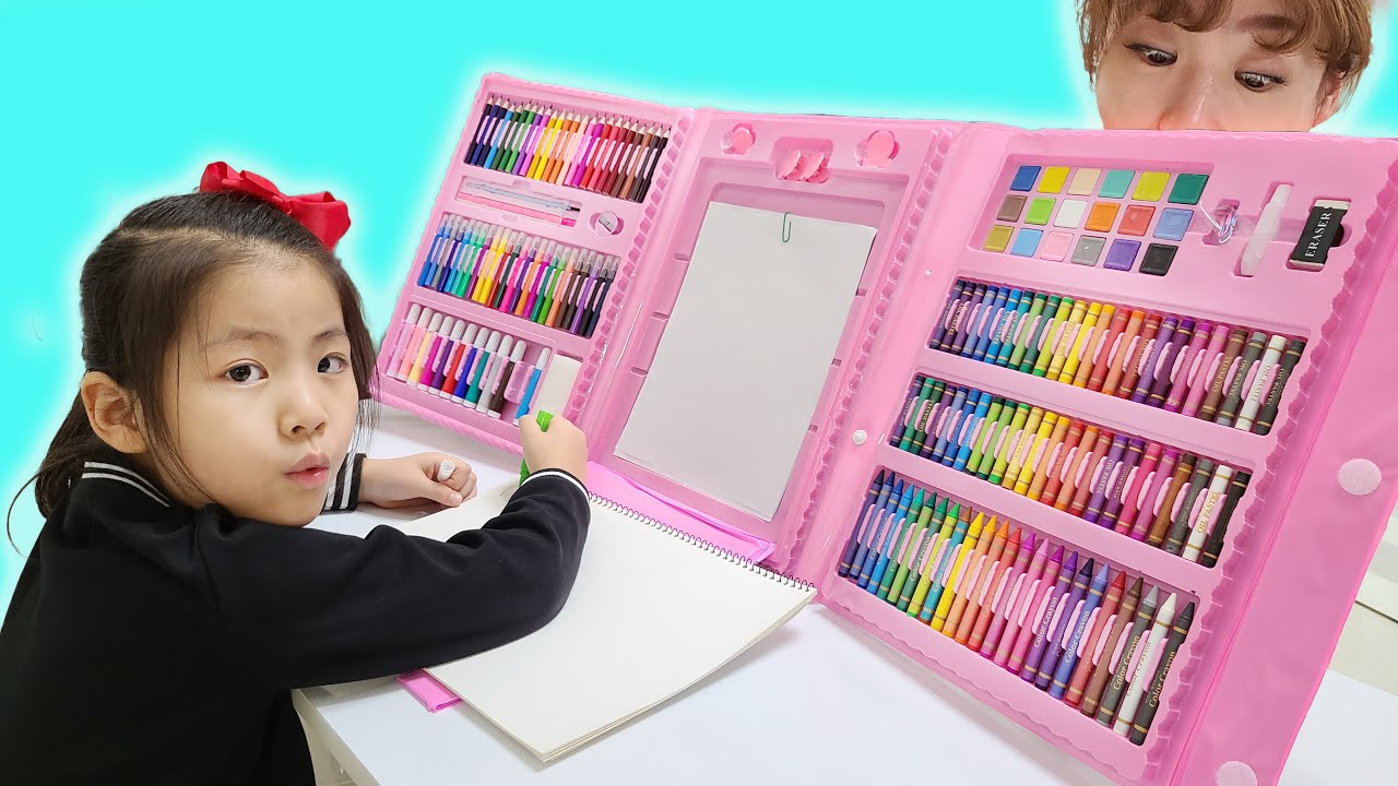 서은이와 대형 크레파스 여우 아저씨 문방구 가게 놀이 Seoeun for kids about Large Crayon Story
