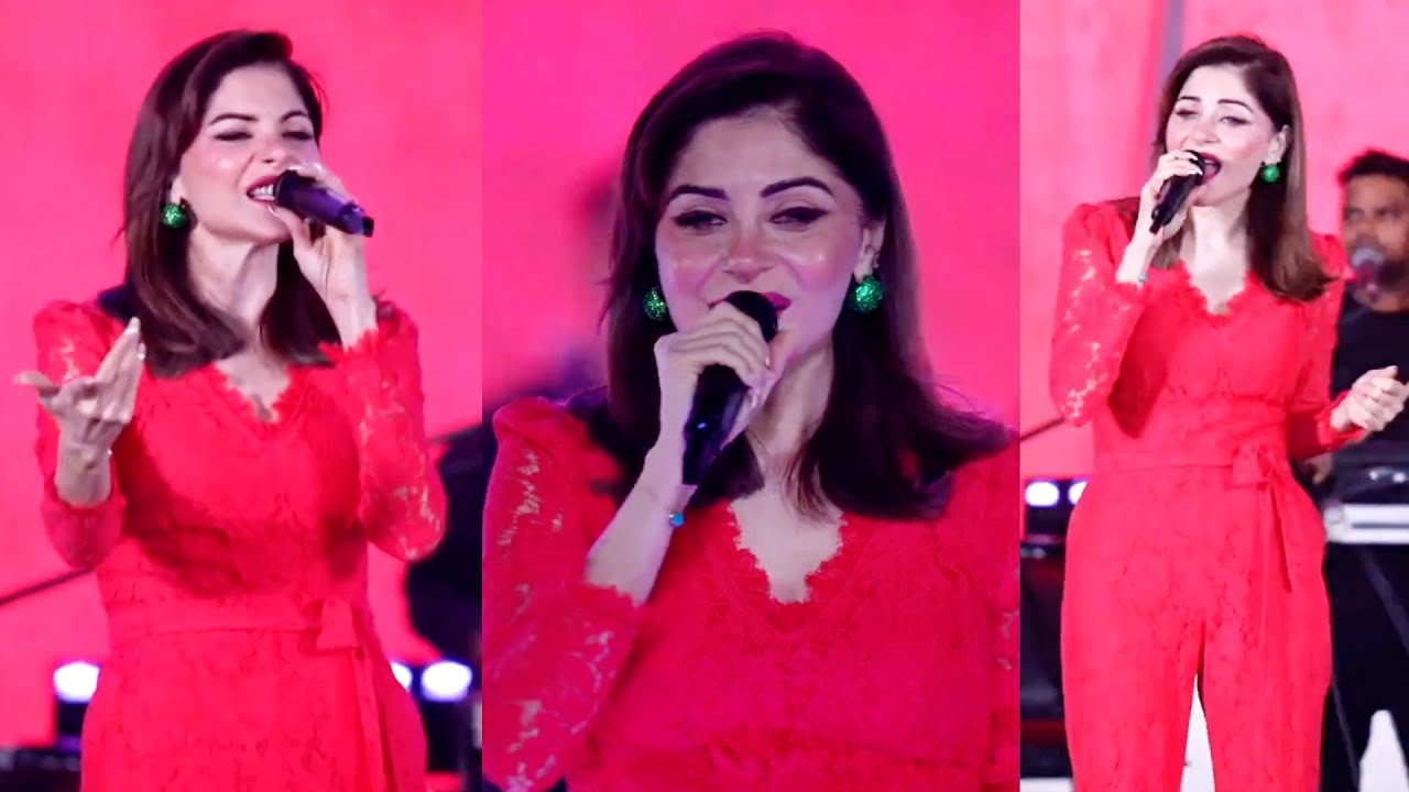 Kanika Kapoor Live Show At India's Biggest Beach Festival Vizag | Kanika Kapoor Songs | KanikaKapoor
