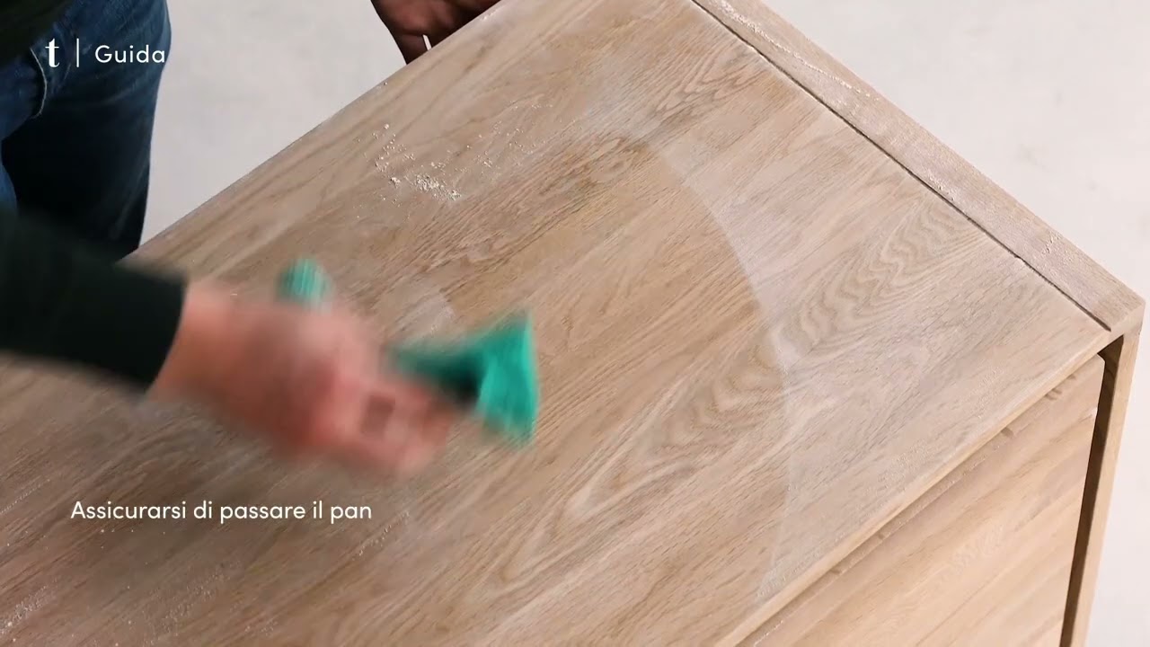 Tikamoon - Cura di un mobile trattato con olio