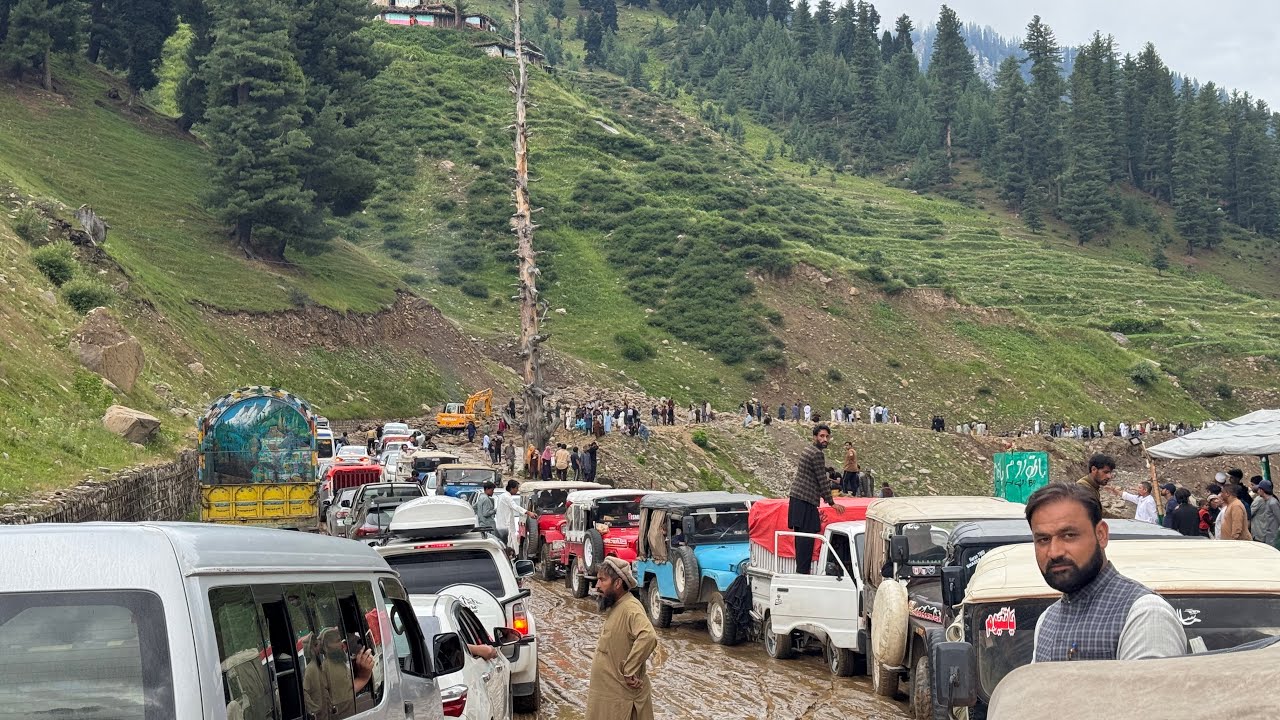 Naran Kaghan valley today new latest update | Batakundi bazar hotel live | Date 26/7/2026
