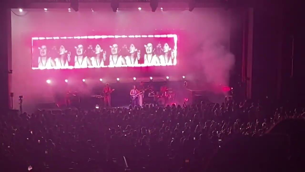 Gracie Abrams - Close to You (Greek Theatre, Sept 9, 2024