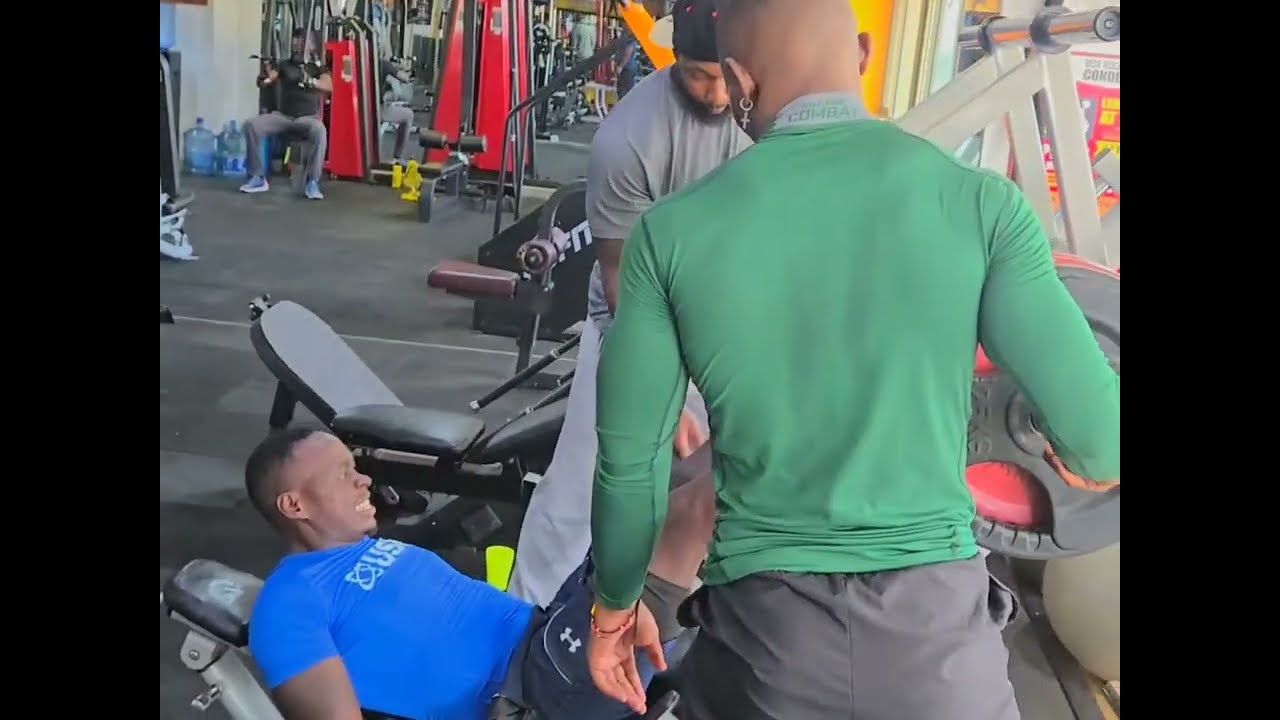 Oga Obinna Takes Over the Gym! 🏋️‍♂️😂 | Vuvuzelah 254DV
