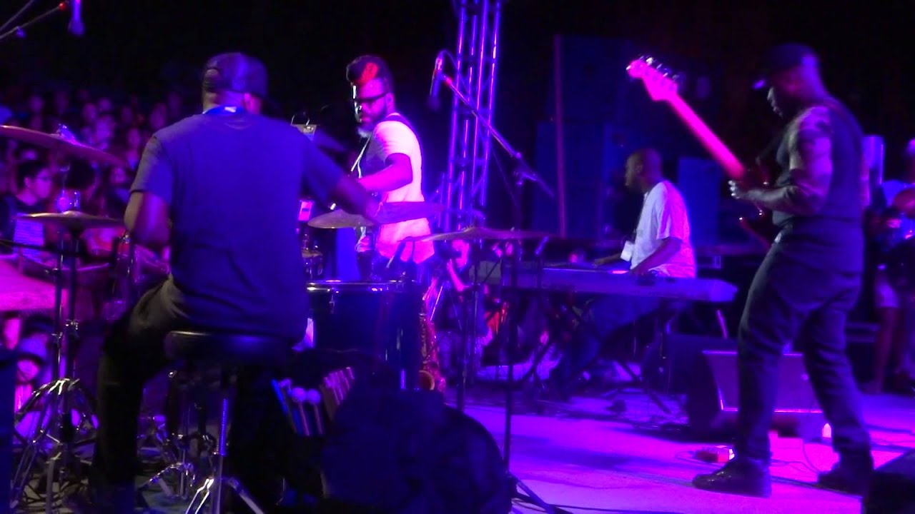 Robert Glasper Experiment at Malasimbo Music & Arts Festival