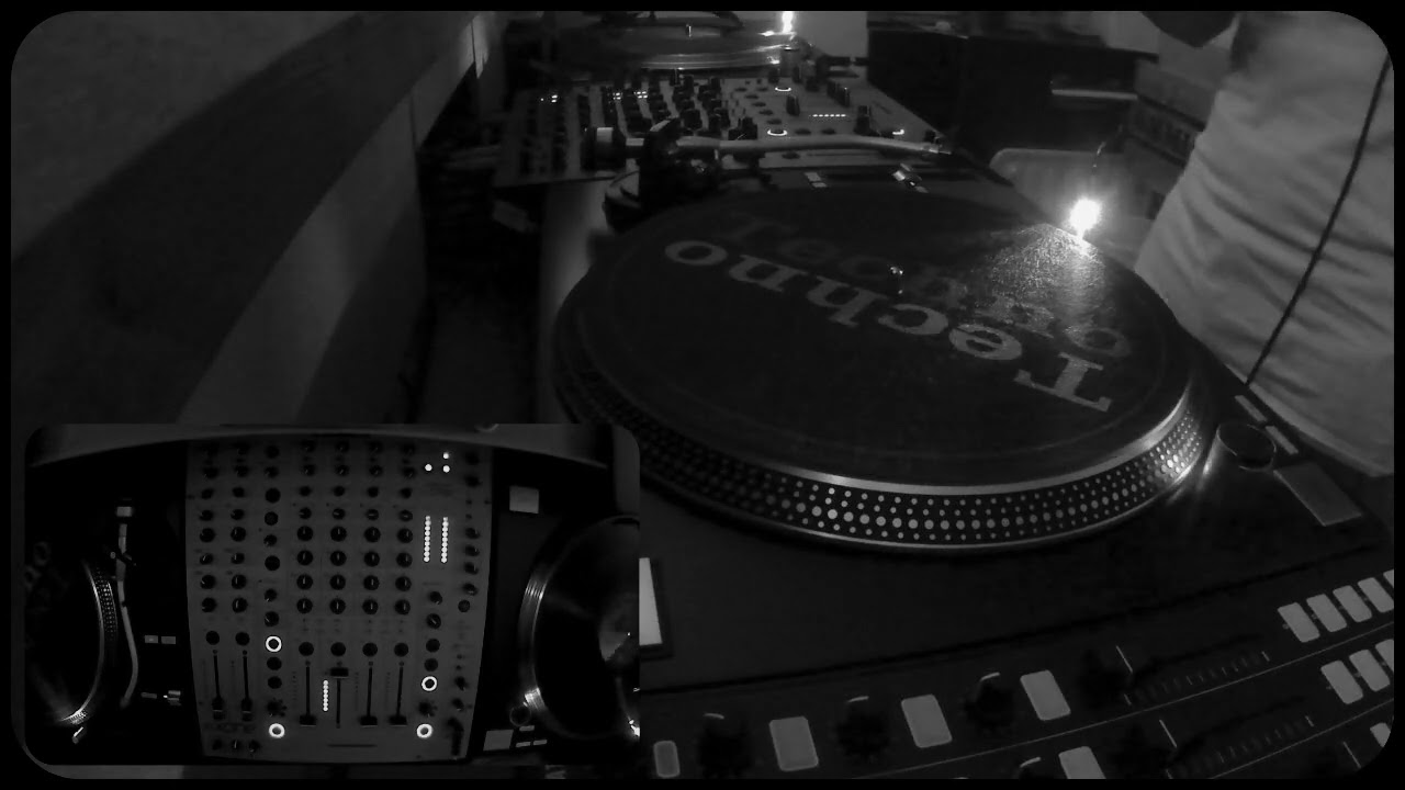 Lucky 13: all vinyl, all Techno.