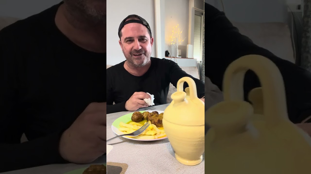 Comiendo juntos - ALB&Oacute;NDIGAS CASERAS 