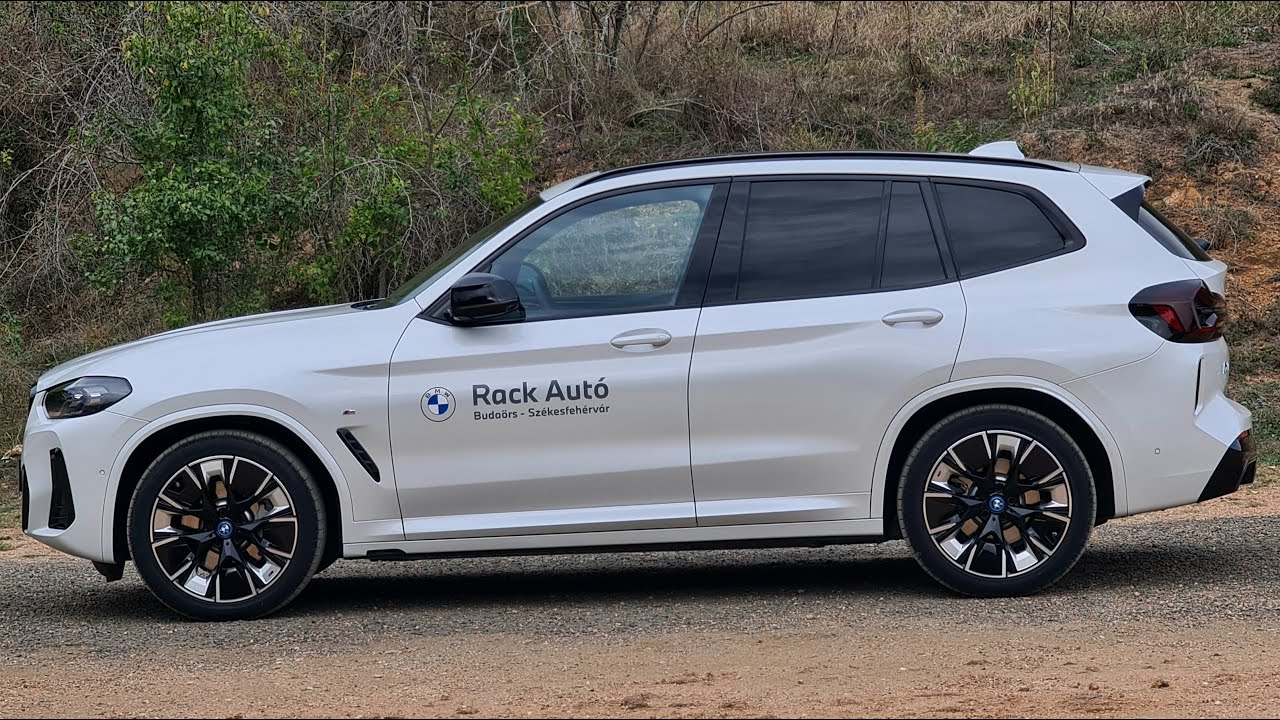 BMW iX3 M Sport 80kWh 286HP Mineral White Metallic - Oyster Grey Vernasca Leather