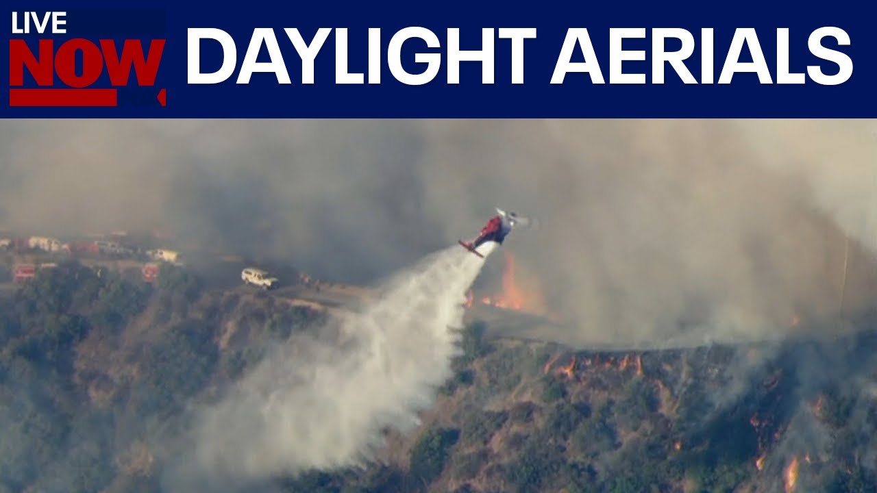 NEW AERIALS: Firefighting helicopters flyover Palisades fire nearing Brentwood | LiveNOW from FOX