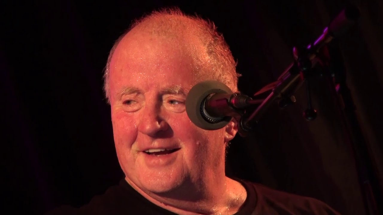 CHRISTY MOORE LIVE IN BUNDORAN GREAT NORTHERN HOTEL 17 10 2014