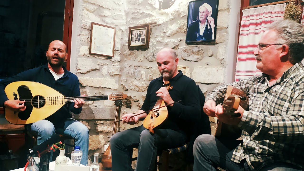 ΤΟ ΜΕΡΑΚΛΙΔΙΚΟ ΠΟΥΛΙ - ΣΥΡΤΑ - ΝΙΚΟΣ ΒΛΑΤΑΣ - ΒΑΣΙΛΗΣ ΞΥΛΟΥΡΗΣ - ΒΑΓΓΕΛΗΣ ΣΥΛΙΓΑΡΔΟΣ