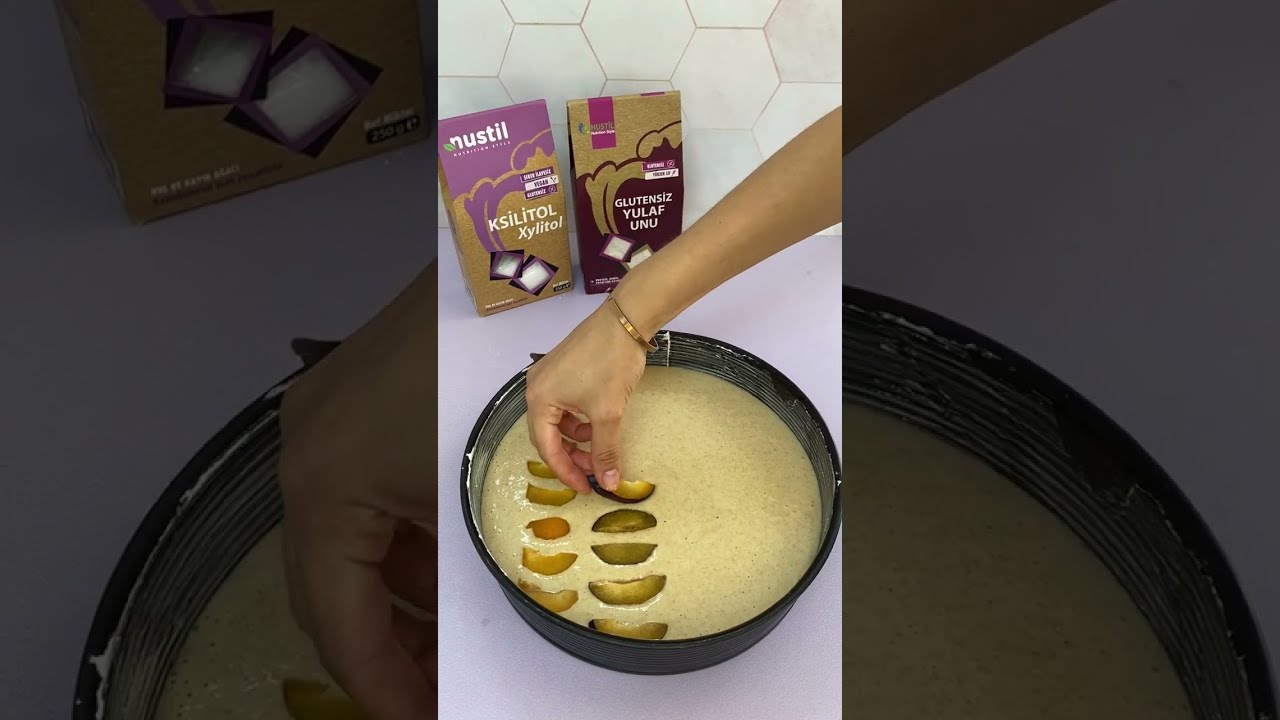 Glutensiz M&uuml;rd&uuml;m Erikli Kek Tarifi Nustil🤭🤩