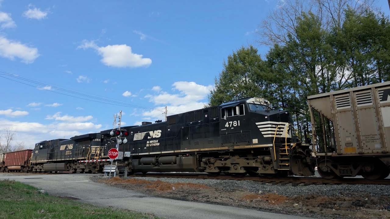 DPU X2 on This Norfolk Southern Mine Train