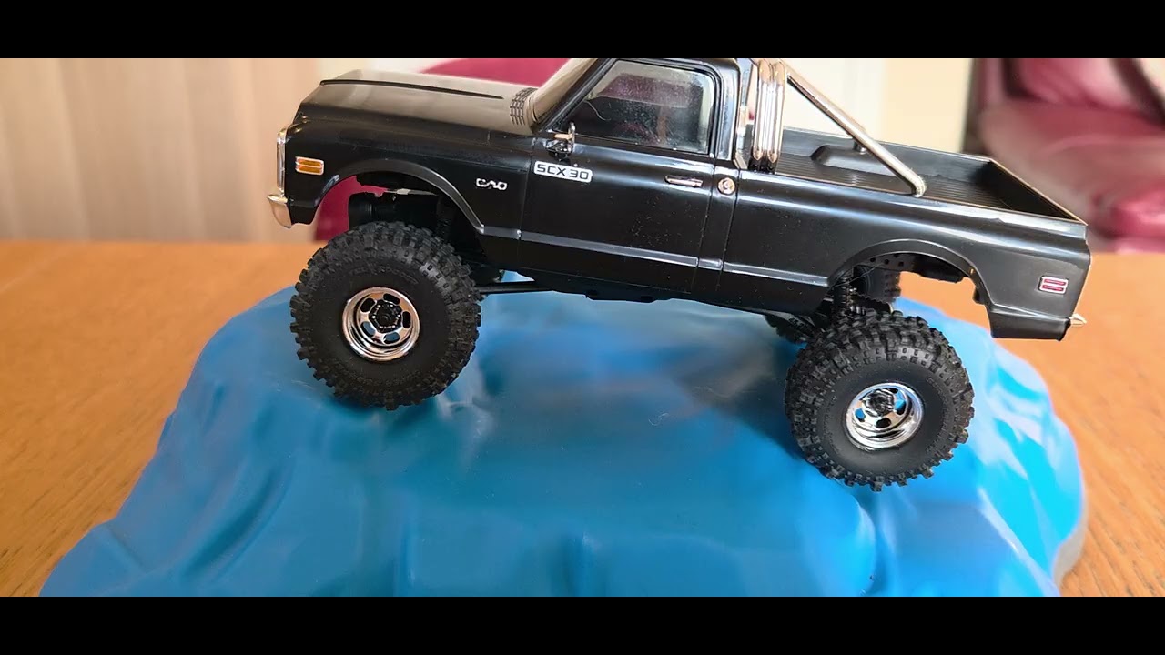Axial SCX30 K10 overview. 
