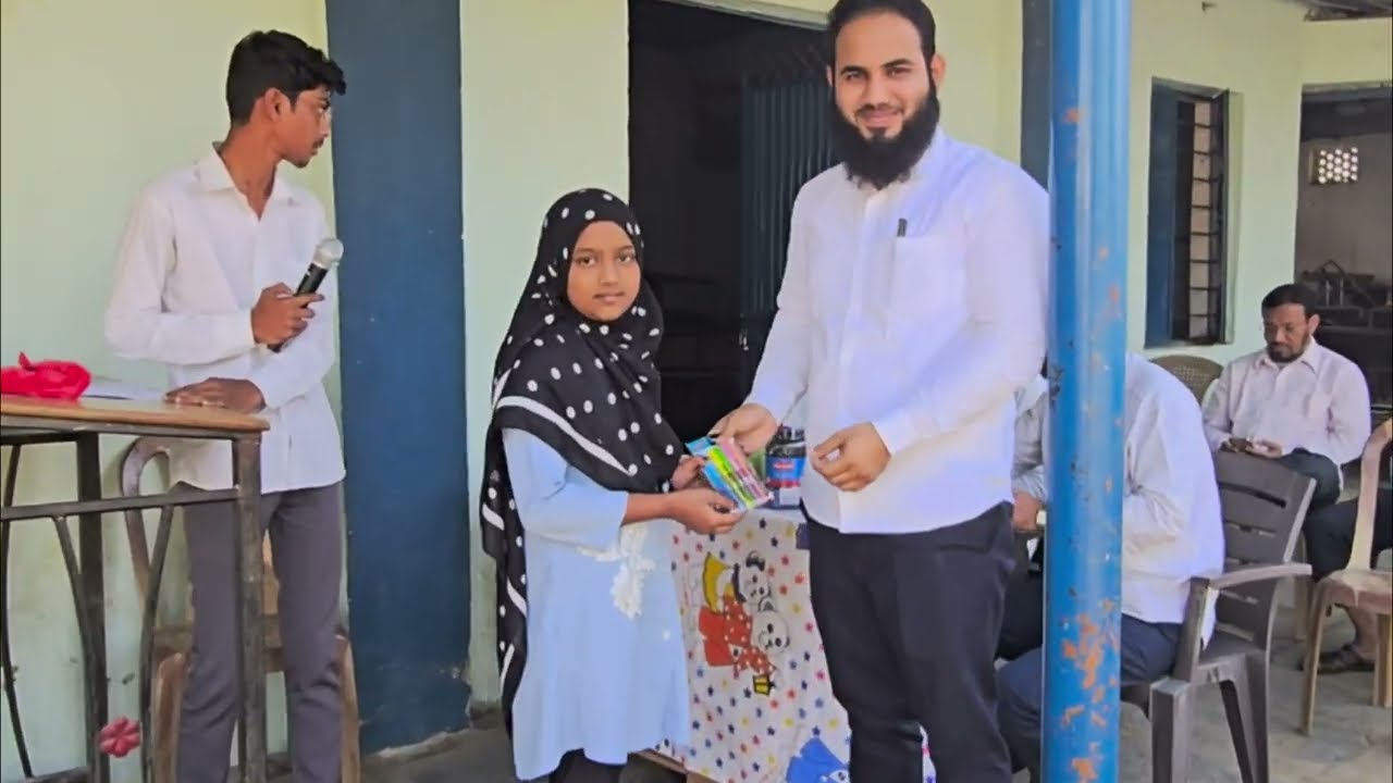 Najmussaqib prizes distribution :Sulemaniya u h & Jr college manora 