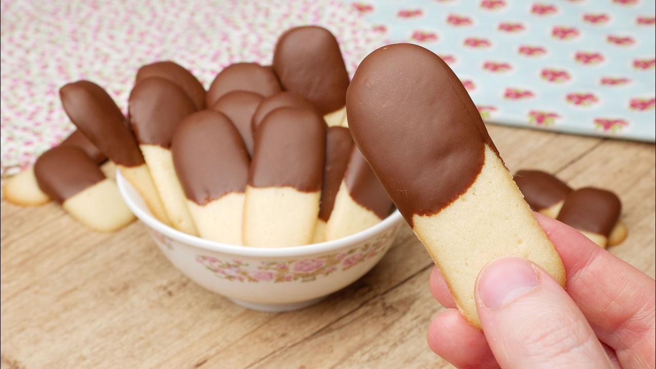 BISCOITINHO LÍNGUA DE GATO COM CHOCOLATE DESMANCHA NA BOCA | Cook'n Enjoy 1583