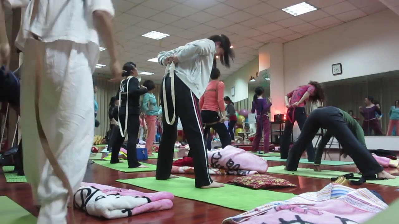 Medical Yoga Sessions by Master Doctor Shashikant 