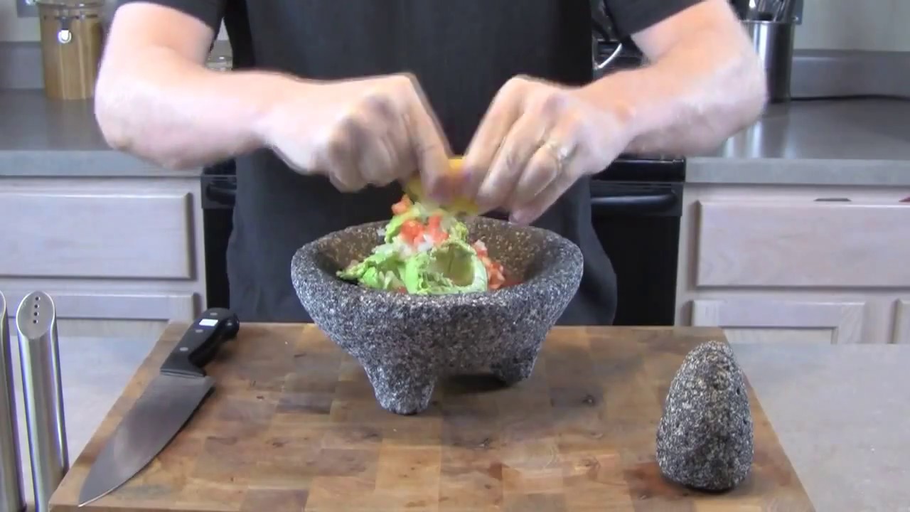 The Best GUACAMOLE RECIPE in the World!