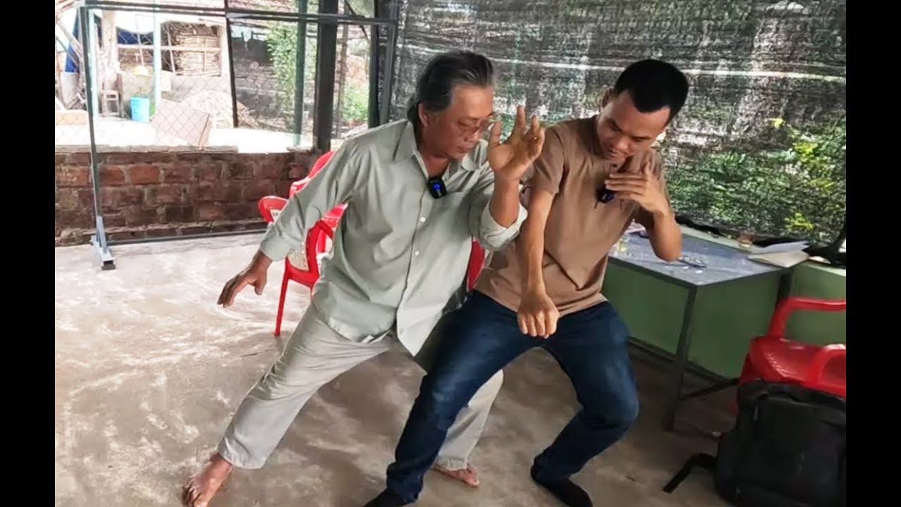 Về Đất Võ Bình Định, Lê Nguyễn Được 1 Cao Nhân Tận Tình Chỉ 1 Loạt Chiêu Độc Chỏ Hiểm