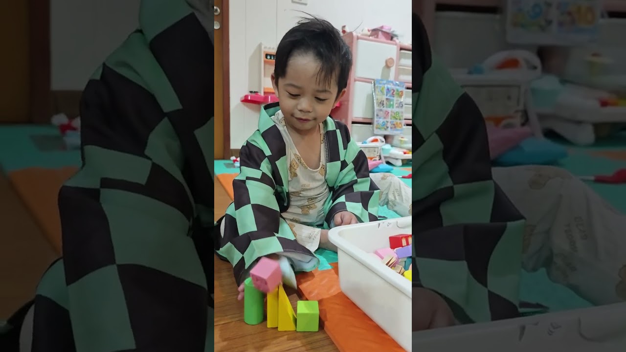 ทิกก้าร์ช่างจ้อเล่นกับปู่