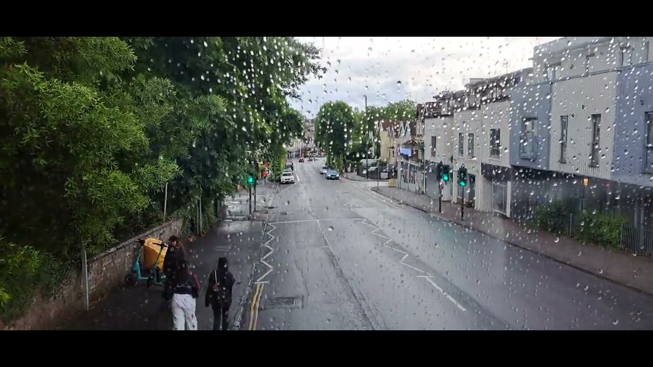 Travelling through Horfield Bristol by bus #bus #buses #busspotter #busspotting #busspottinguk