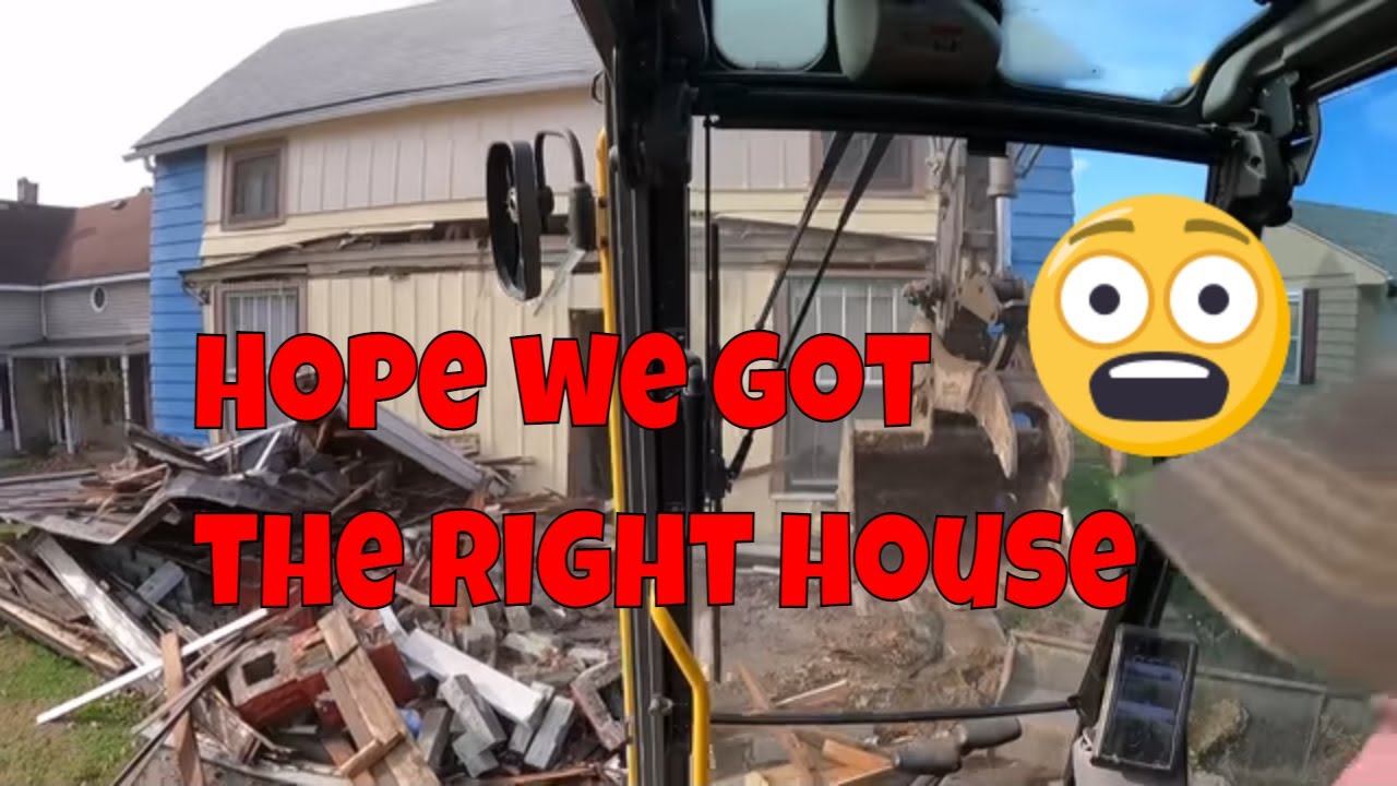 Step by step how to safety demo a two story house with a excavator