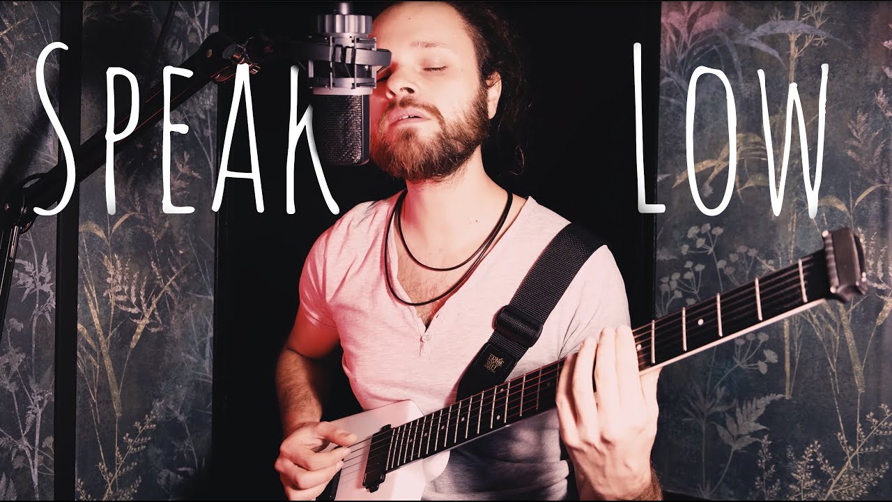 Speak low - Kurt Weill (Voice and guitar acoustic version)