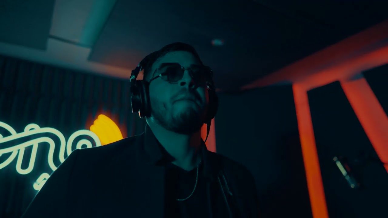 Solitario Mondrag&oacute;n - (Ft. Cozy Cuz) Ella lo sabe