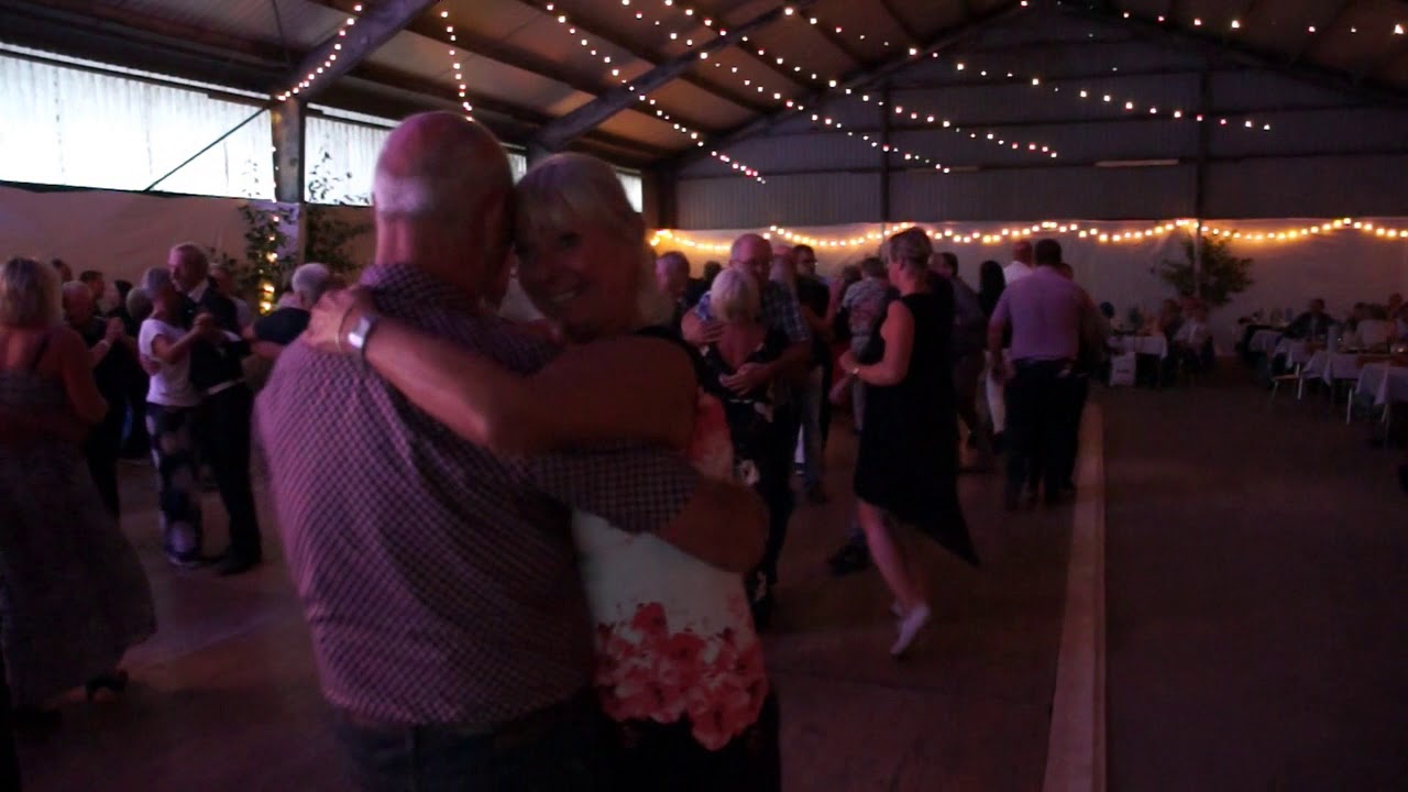 Logdans LIVE i Klingstorp 1 sep 2018 musik Skåningarna