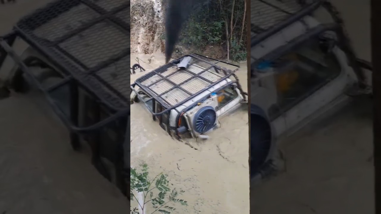 Deep Off Road Mudding😬🤯...