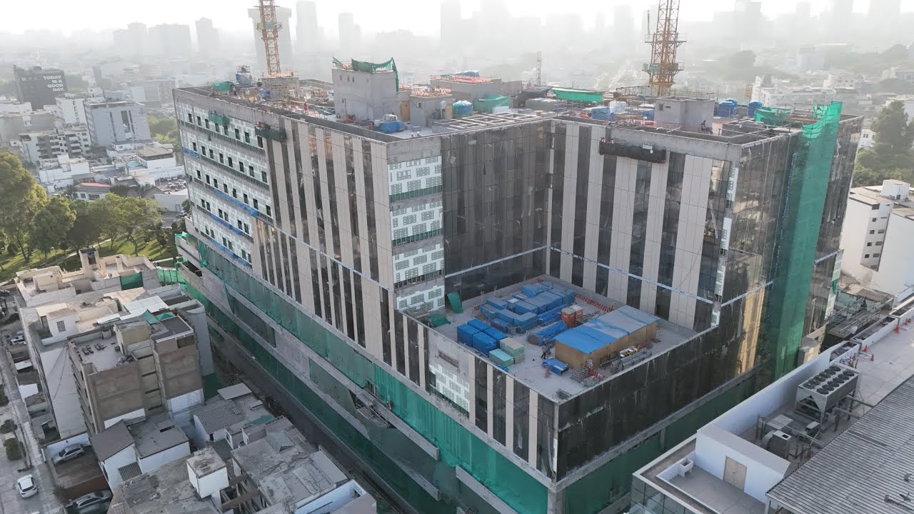 Avances de la Nueva torre Hospitalaria de la Clinica Internacional en San Borja