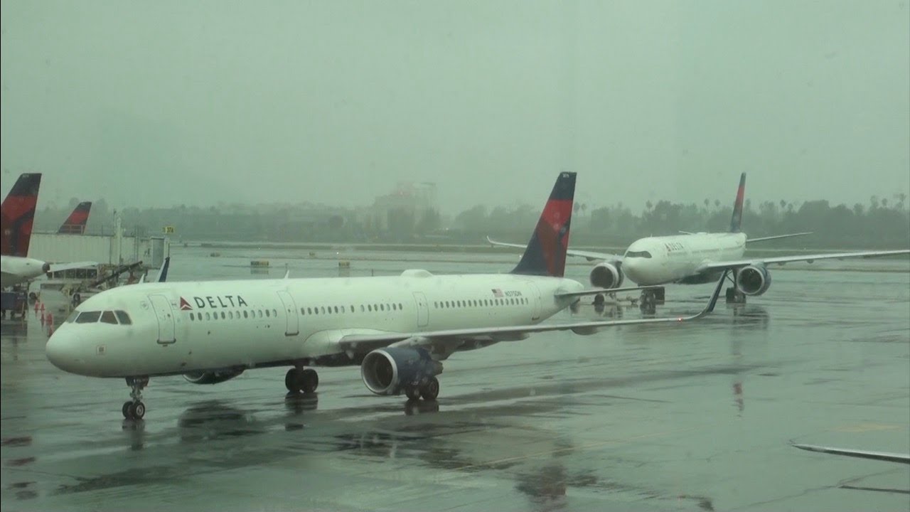 Delta Air Lines Airbus A321neo N513DA DL 803 Los Angeles-Seattle Economy Class Trip Report