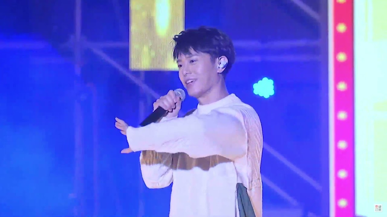 韋禮安 WeiBird《如果可以 Red Scarf》+《女孩 Girl》 2022屏東跨年晚會