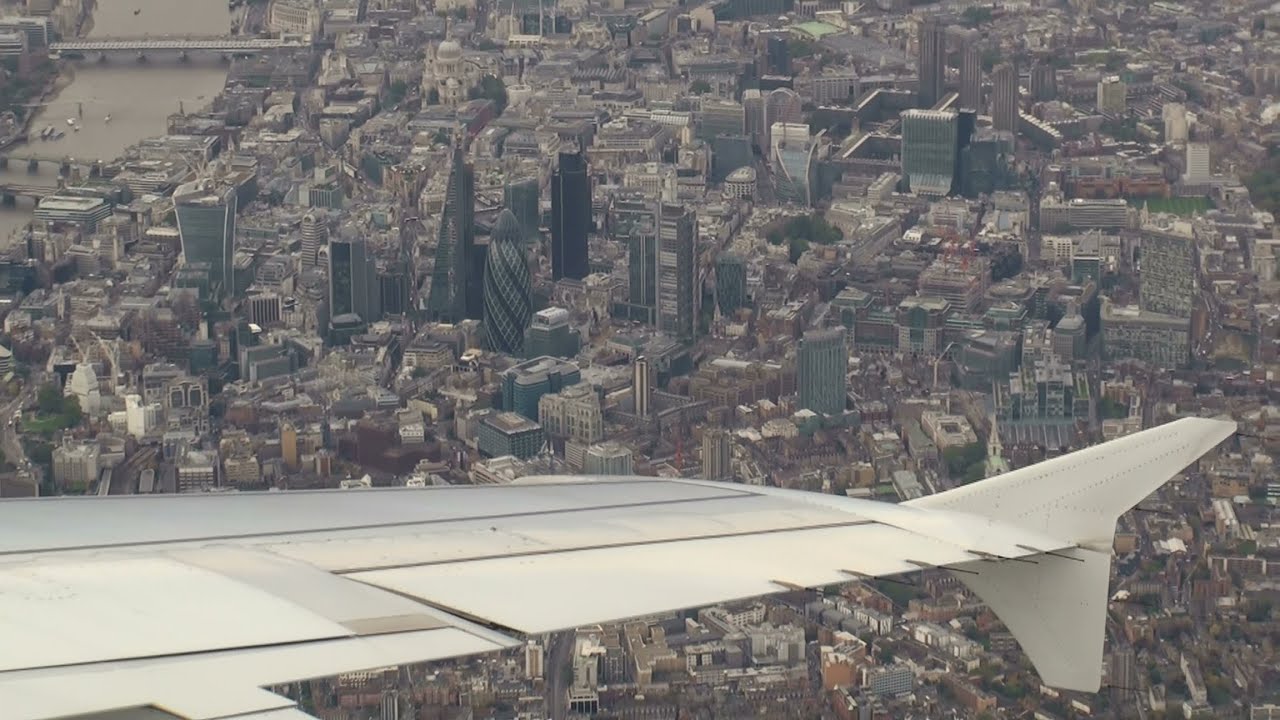 British Airways Flight Experience from Berlin to London (full HD)