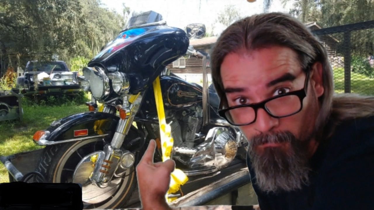1300 MILES To Get This MOTORCYCLE / Bought A 1998 HARLEY DAVIDSON ElectraGlide GIRL'S BIKE