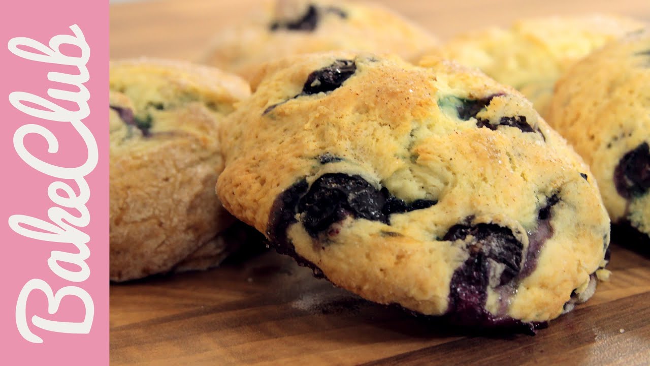 Blaubeer-Scones | BakeClub