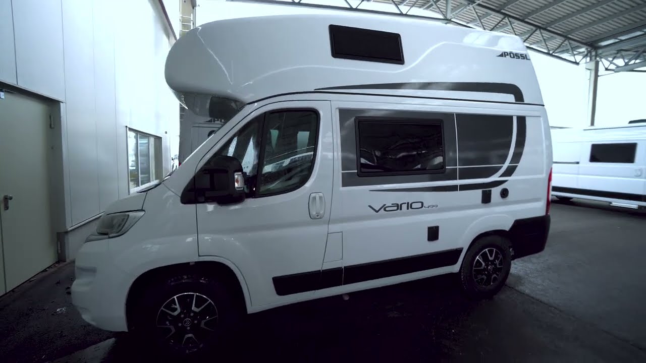 Nur 4,99m: Pössl Vario 499 2021 Hochdach Raumwunder Wohnmobil 2021 zum Hammerpreis. Überall Parker.