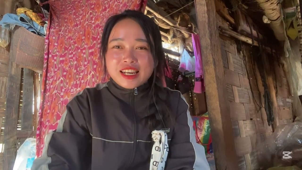 เห็ดสนุน้อย อยากเห็นสนูน้อยสาวสุกฝากติดตามแนเด้อ ￼