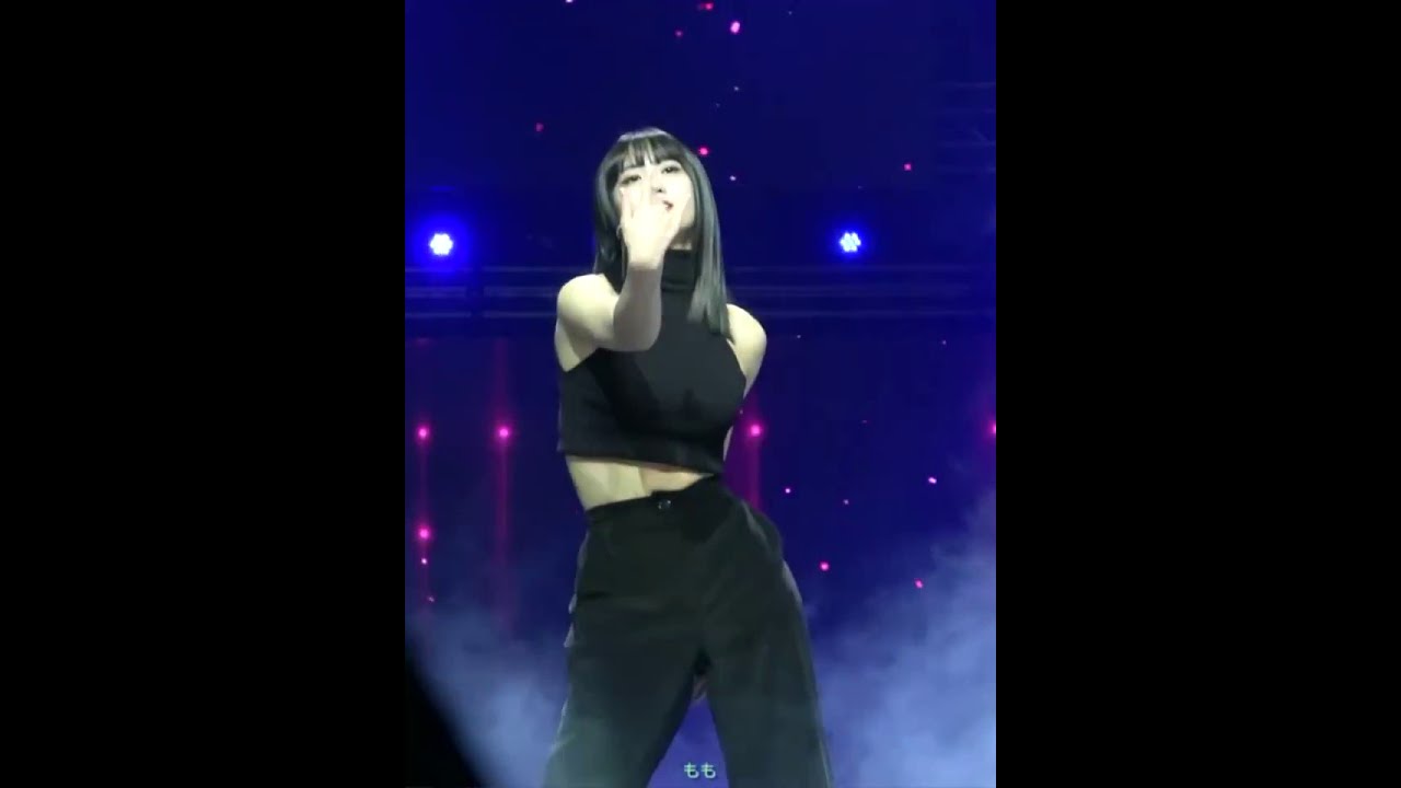 MOMO (모모)  