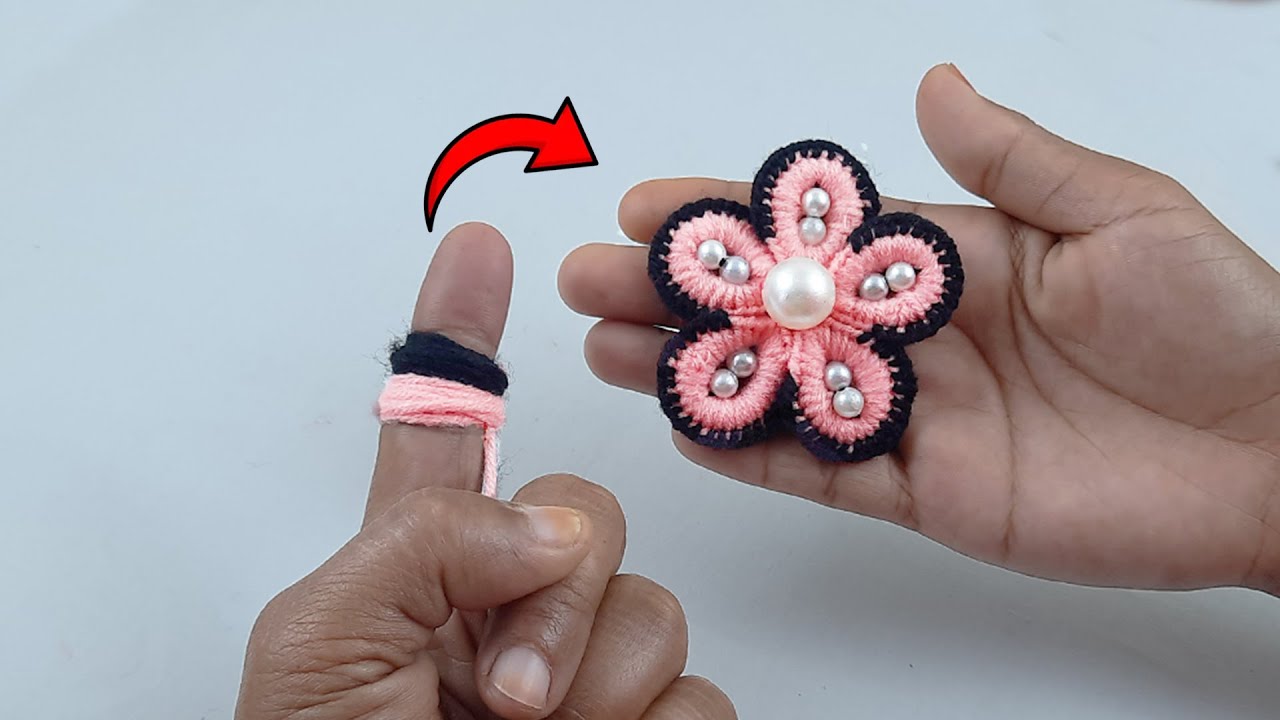 Amazing Trick with Finger - Super Easy Woolen Flower Making Ideas